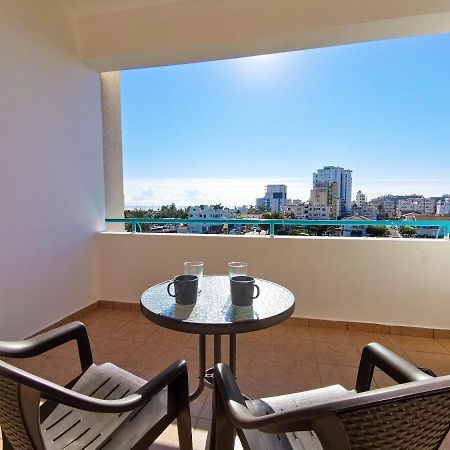 Off Course Seaview Apartment Larnaca Extérieur photo